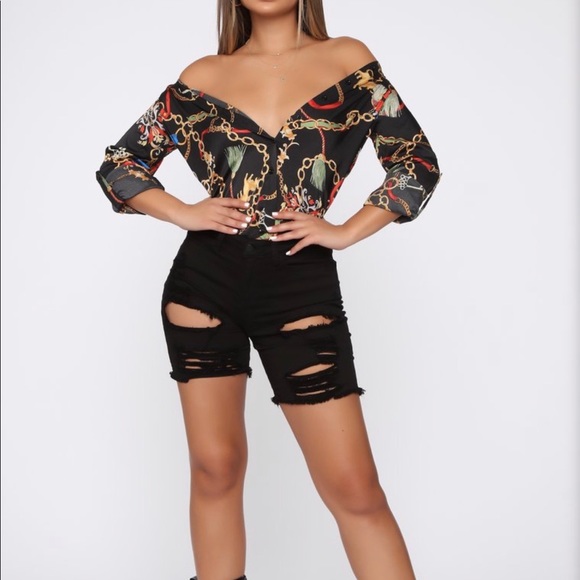 Top - Picture 2 of 5